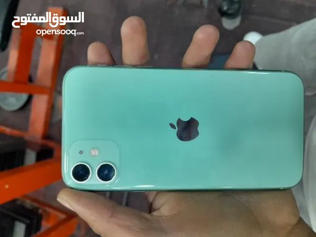 11عادي بحال لوكاله يعني لقطه معو 5كفرات علمديل وقابل للبدل على بليستيشن فور مع فرقيه