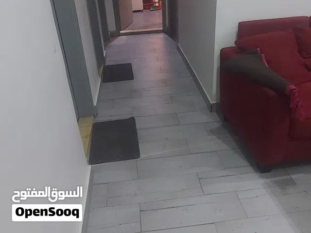 غرفه للايجار وليك حمام منفصل  لشخص 110