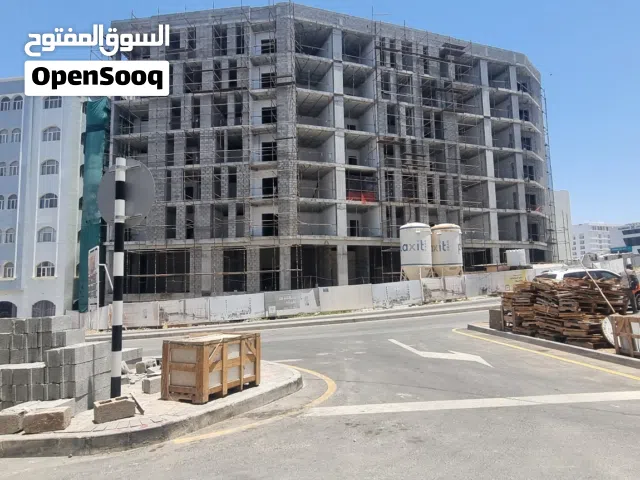 محل قيد الانشاء  للاستثمار في مشروع شركة وجهه بالقرب جامع الامين و مقابل عمان مول