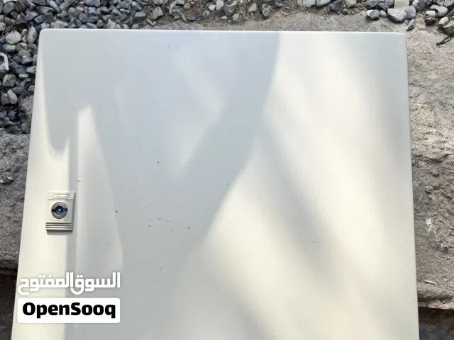 للبيع صندوق كهرباء Himel إسباني (جديد مخزن)