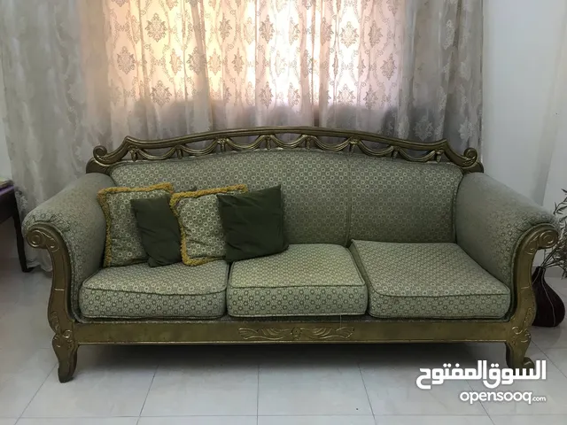 كنب مستعمل للبيع المستعجل