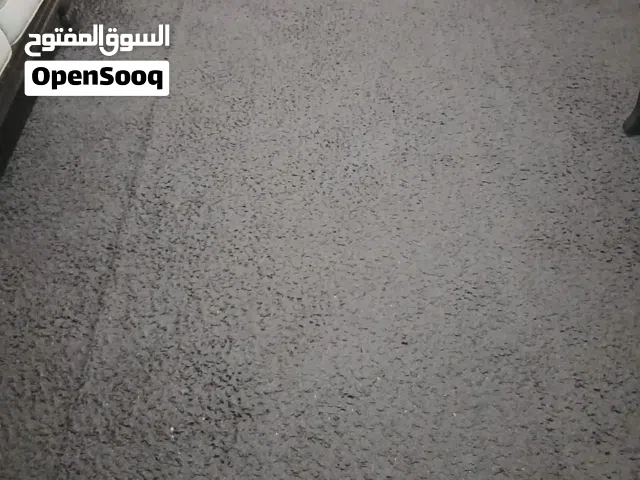 موكيت لون بني