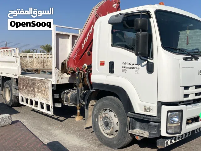 Isuzu Haib With Crane For Rent