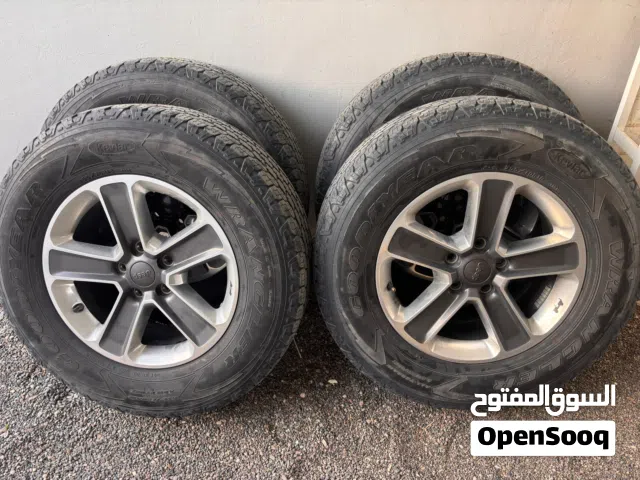 رنجات جيب رانجلر وكالة قياس 18 مع تواير