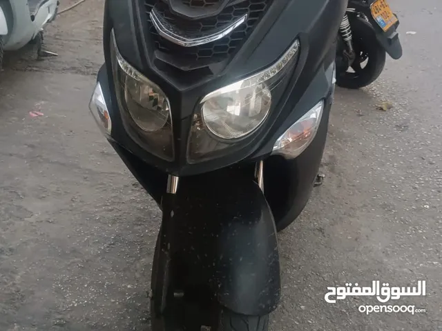 دراجة SYM Joy ride evo 200s شبه جديد