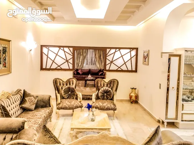 330 m2 More than 6 bedrooms Villa for Sale in Tripoli Airport Road