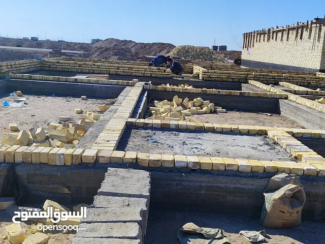 خلفه بناء وطابوك وفرمستون