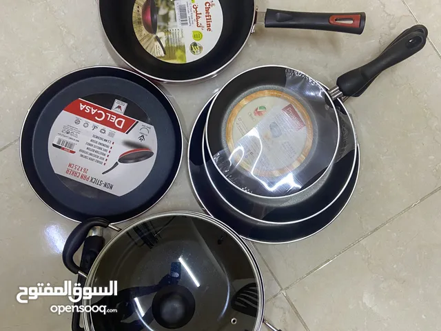 Non-Stick Cookwares & Kitchen Dishes
