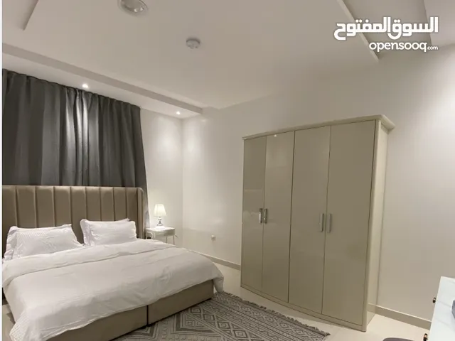 شقة مفروشة بالمحمدية بمسبح وعلى البحر غرفتين وصالة ايجار شهري