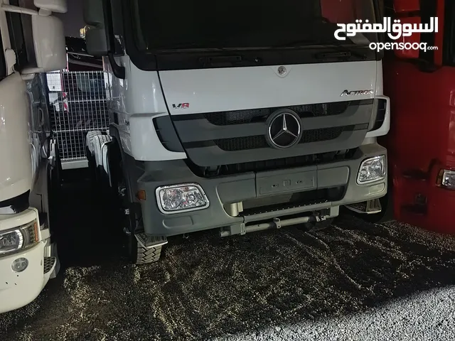 Mercedes Benz actros 3848