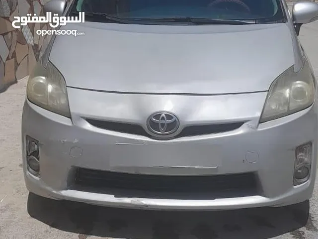 Used Toyota Prius in Zarqa
