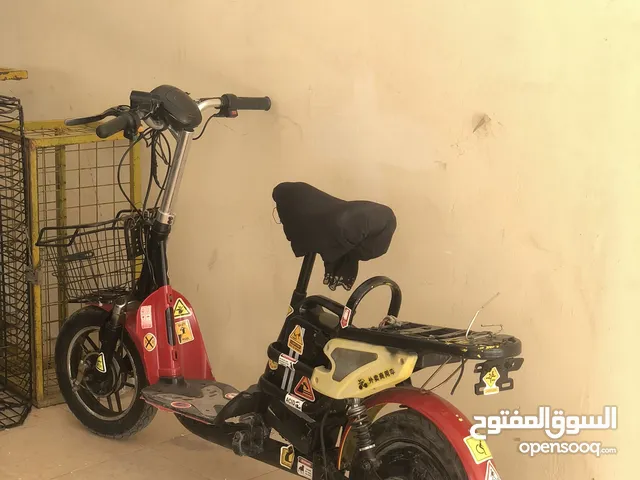 سكوتر كهربائي يمشي 30 كيلو بلشحنه