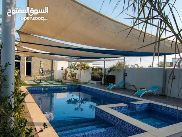 4 Bedrooms Farms for Sale in Al Batinah Barka