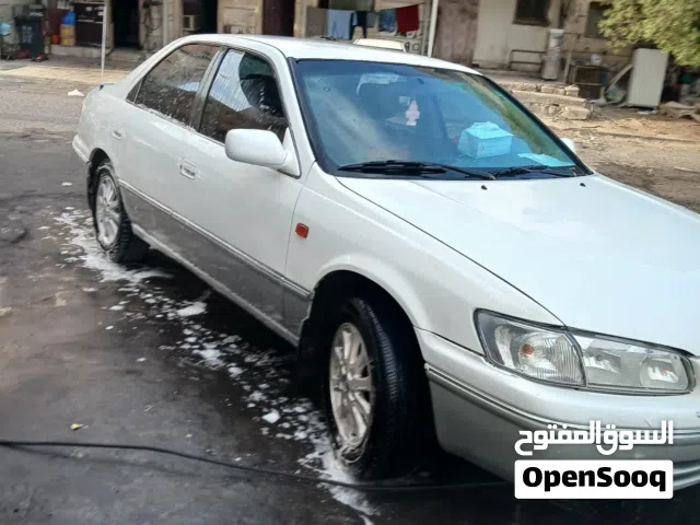 2000 تويوتا كامري GLE