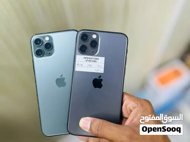 iPhone 11 Pro- 256 GB - Great working device