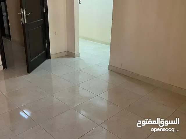 163 m2 3 Bedrooms Apartments for Rent in Al Madinah Ar Ranuna