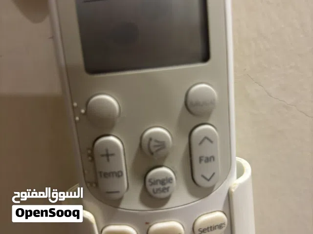 ريموت مكيف سامسونج مع حامل للبيع