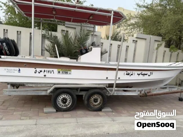 قارب مسطح موديل 2015 نظيف جدا