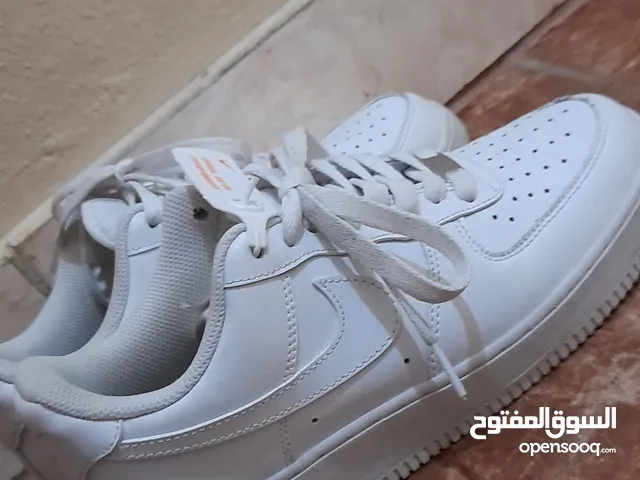 41.5 Sport Shoes in Jeddah