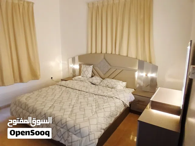 Alkhwair new furnished flat for rentالخوير شقة مفروشة للايجار