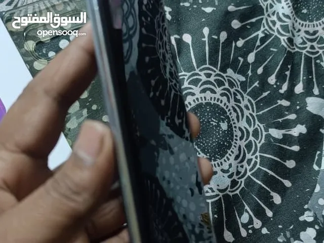 Daria bond 5g carved display