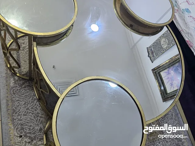 طقم طاولات مرآة ممتازة استعمال بسيط