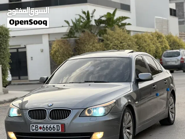 2009 BMW 5 Series 530