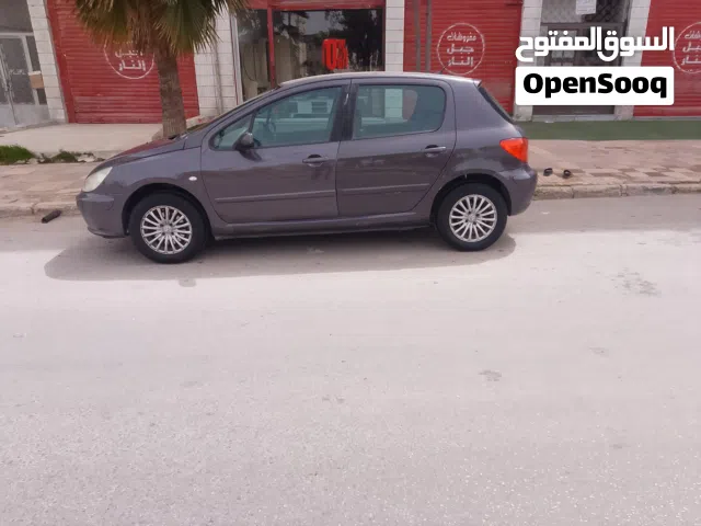 2023, بيجو, 307, XT