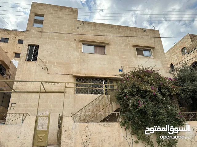 120m2 3 Bedrooms Townhouse for Sale in Amman Umm Nowarah