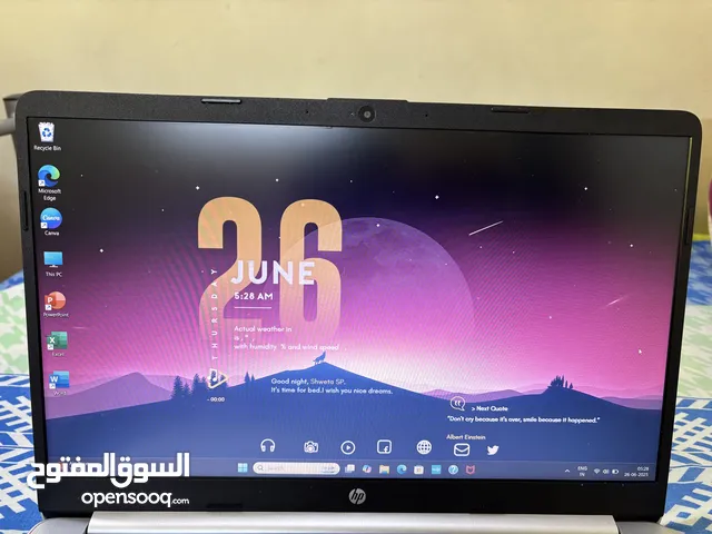 HP 15s 8gb Ram, Ryzen 5 AMD RADEON GRAPHICS,