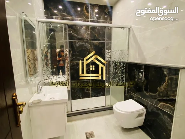 260 m2 4 Bedrooms Apartments for Sale in Amman Dahiet Al-Nakheel
