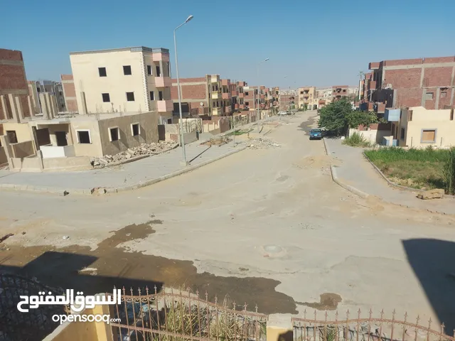 75 m2 3 Bedrooms Townhouse for Sale in Giza 6th of October