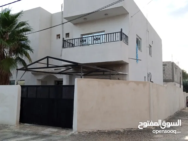 75 m2 2 Bedrooms Apartments for Rent in Mafraq Al-Hay Al-Janoubi