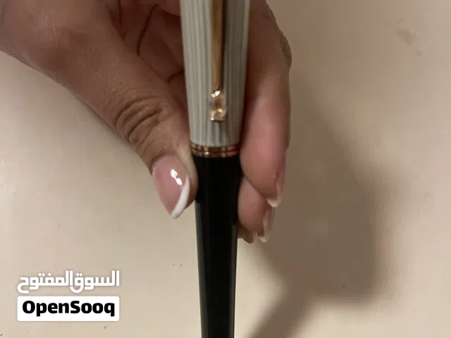 اقلام ماركة للبيع