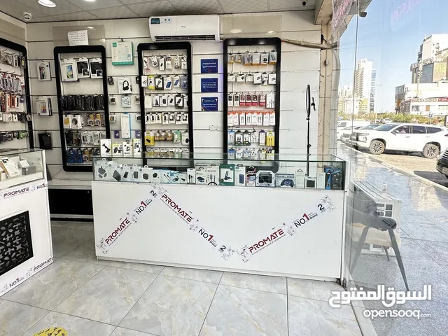 للبيع محل شارع سالم المبارك موقع مميز بيعة سريعة