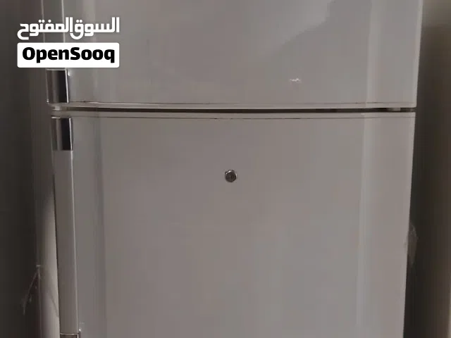 ثلاجه شارب للبيع