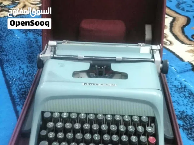 Olivetti Studio 44