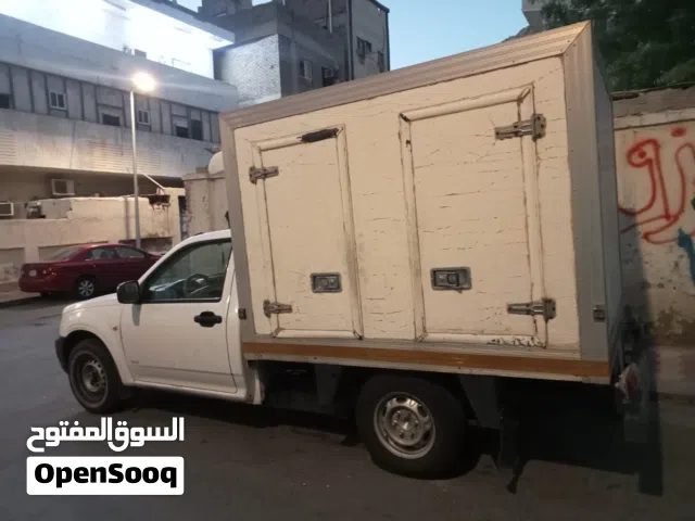 وانيت تلاجه شيفروليه موديل 2005ماكينه ايسوزو