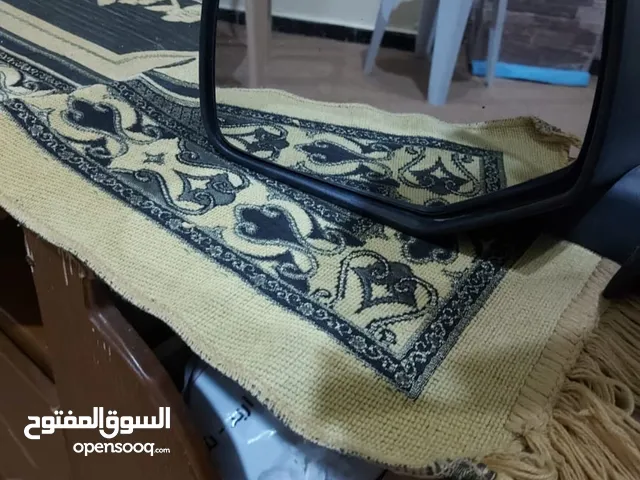 مرايه يمين فورد اسكيب 2008