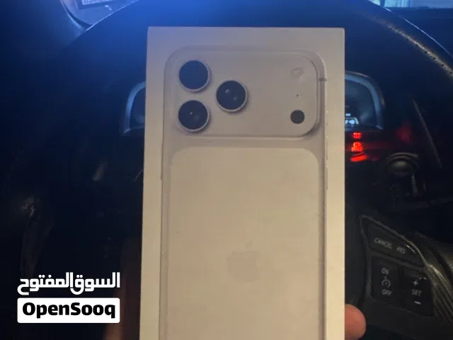 iPhone 17 pro max 2TBللبيع