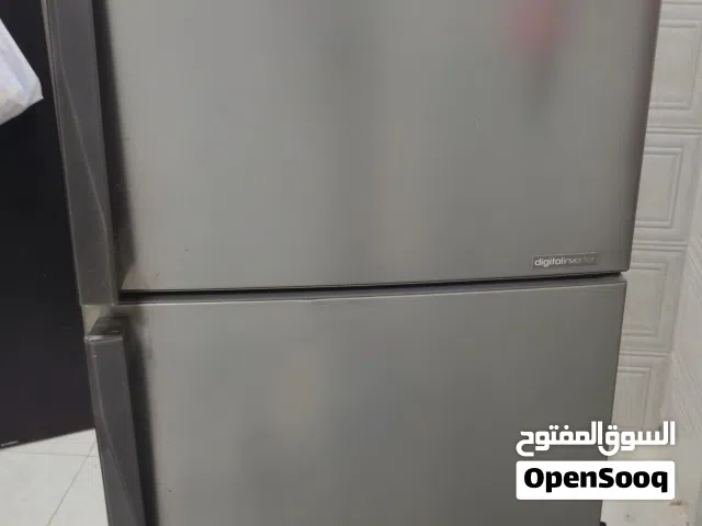 urgent sale Samsung refrigerator double door excellent working condition as moving to india