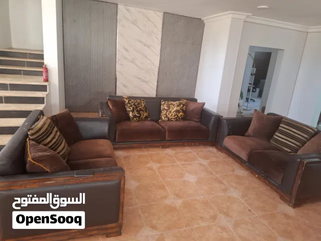 طقم كنب آشلي ثقيل جلد طبيعي