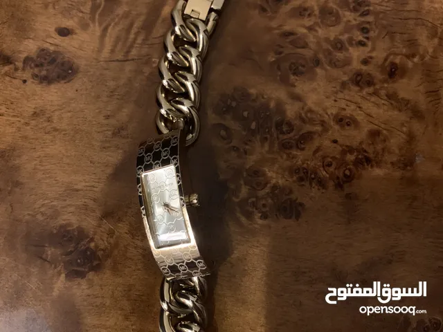 ساعه مايكل كورس