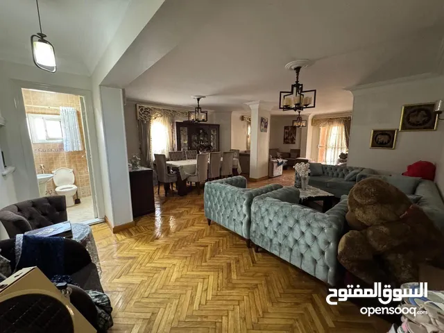 شقة للبيع، في أرقى موقع بمدينة نصر