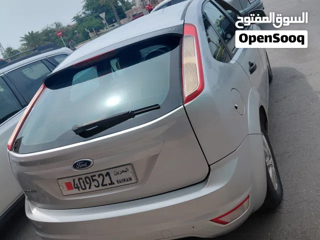 2011 فورد فوكس Titanium