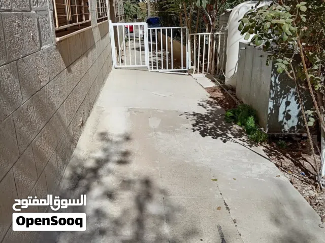 175 m2 3 Bedrooms Apartments for Sale in Amman Shmaisani