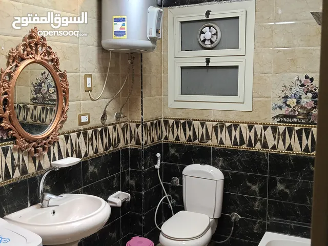 140 m2 3 Bedrooms Apartments for Rent in Giza Faisal