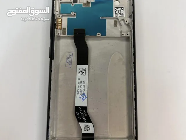 شاشات هواتف وكفرات وبطاريات ليثيوم