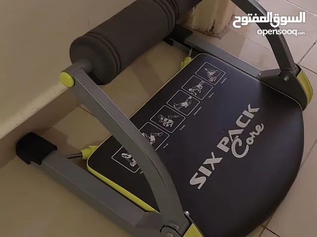 جهاز six pack بحالة الجديد تمارين متعددة ومختلفة (معدة ، أيدي ، أرجل) مستويات مقاومة قابلة للتغيير