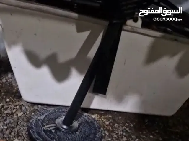 يوجد لدي ثلاجه السمك الخاصه بالقوارب 23 قدم بالسعر 80 قابل للتفاوض (توصل وتساب فقط)